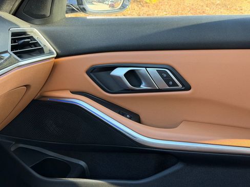 Used 2022 BMW 330i Sedan image 27