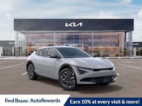 New 2025 Kia EV6 Light image 8