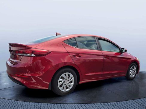 Used 2017 Hyundai Elantra SE FWD image 5