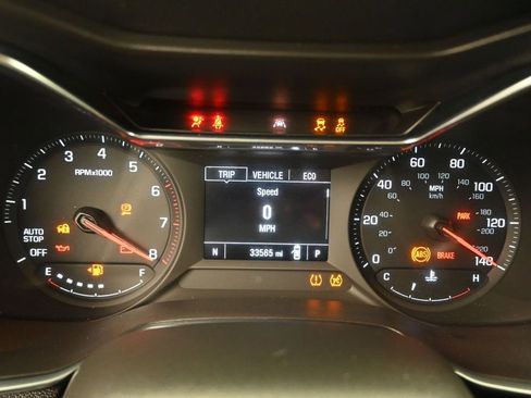 Used 2023 Chevrolet TrailBlazer LT FWD image 13