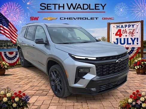 New 2026 Chevrolet Traverse RS w/ LPO, Floor Liner Package AWD/4WD image 1