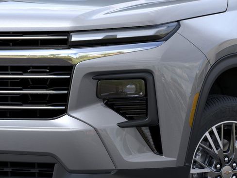 New 2026 Chevrolet Traverse LT FWD image 10