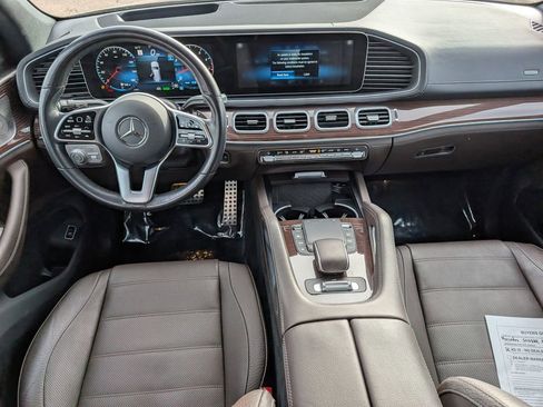 Used 2023 Mercedes-Benz GLS 580 4MATIC image 21