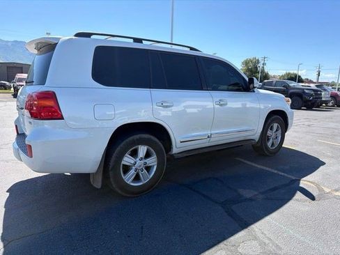 Used 2013 Toyota Land Cruiser AWD/4WD image 4