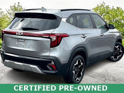 Certified 2024 Kia Seltos EX image 2