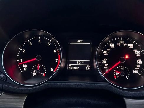 Used 2016 Volkswagen Passat 1.8T SE image 29