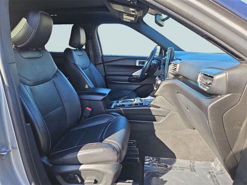 Used 2022 Ford Explorer ST w/ Equipment Group 401A image 28