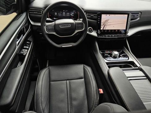 New 2026 Jeep Grand Wagoneer 4WD image 12