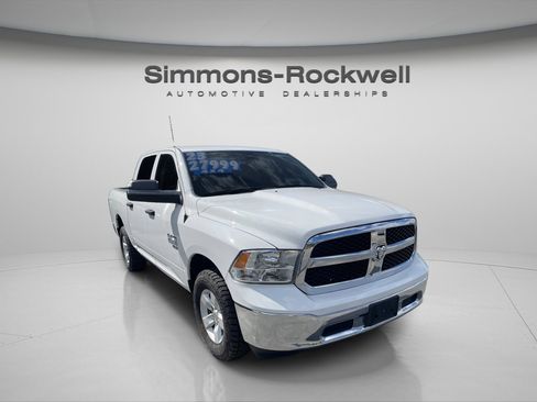 Used 2023 RAM 1500 Classic SLT w/ Trailer & Traction Group image 6