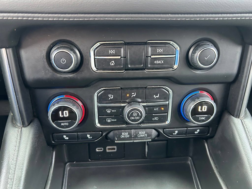 Used 2022 Chevrolet Tahoe Z71 AWD/4WD image 36