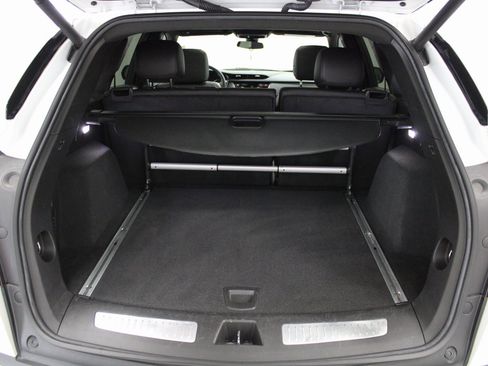 Used 2023 Cadillac XT5 Premium Luxury AWD/4WD image 30
