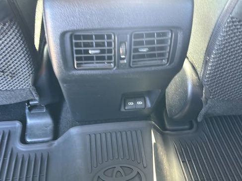 Used 2024 Toyota 4Runner TRD Off-Road image 16