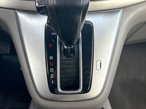 Used 2012 Honda CR-V LX image 34