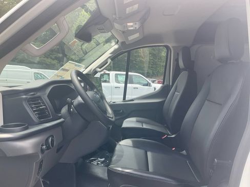 New 2026 Ford Transit 250 Low Roof RWD image 14