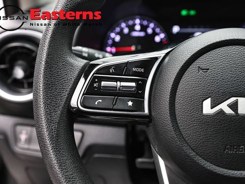 Used 2024 Kia Forte LXS FWD image 15