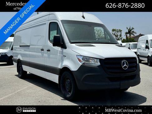 Used 2024 Mercedes-Benz eSprinter 170 Cargo image 1