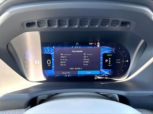 Used 2025 Volvo XC90 T8 Ultra w/ Protection Package Premier AWD/4WD image 22
