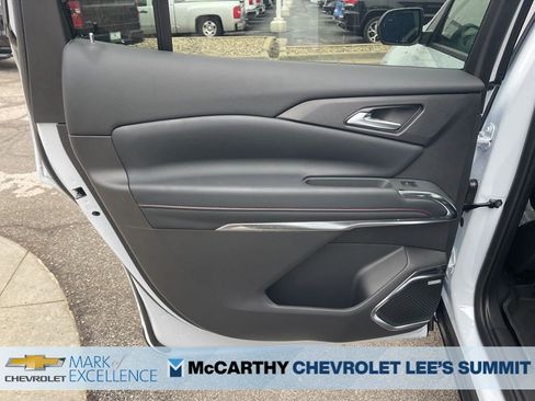 New 2026 Chevrolet Traverse Z71 w/ Enhanced Driving Package AWD/4WD image 22