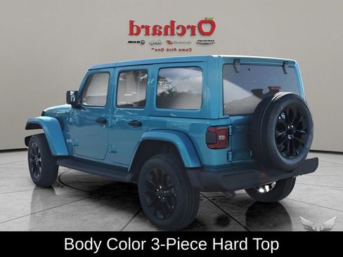 New 2024 Jeep Wrangler Unlimited Sahara w/ Technology Group AWD/4WD image 7