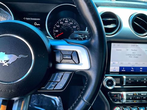Used 2020 Ford Mustang GT Premium RWD image 25