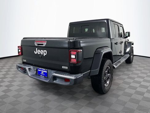 Used 2021 Jeep Gladiator Overland image 5