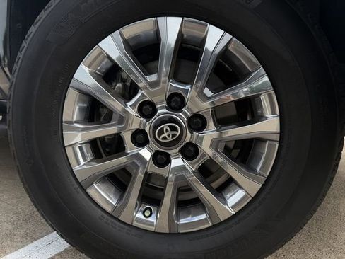 Used 2023 Toyota Tundra 1794 Edition w/ TRD Off-Road Package AWD/4WD image 10
