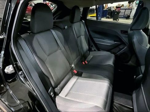 Used 2024 Subaru Crosstrek 2.0i Premium image 27