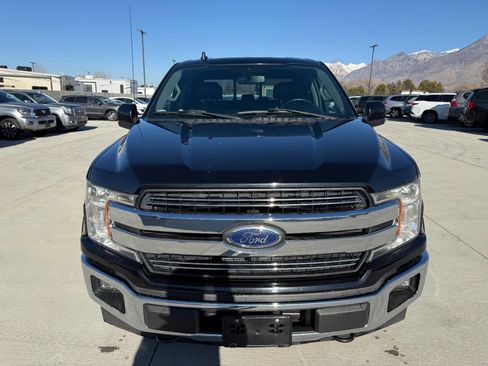 Used 2020 Ford F150 Lariat w/ Max Trailer Tow Package image 8