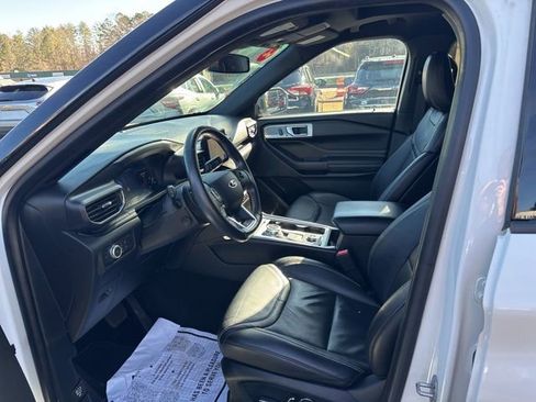 Used 2020 Ford Explorer ST w/ ST Street Pack image 14