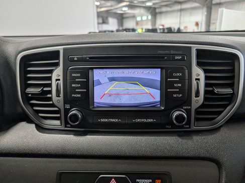 Used 2019 Kia Sportage LX AWD/4WD image 26