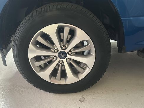 Used 2018 Ford F150 XL w/ Equipment Group 101A Mid AWD/4WD image 30