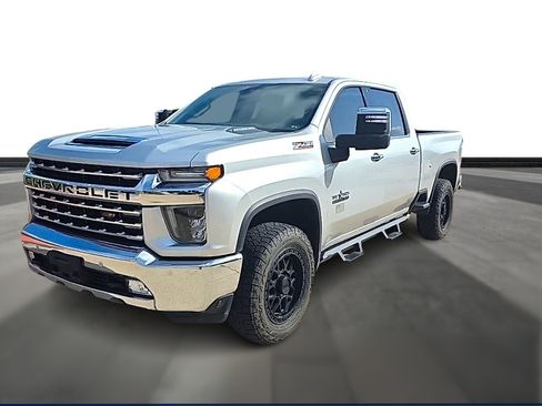 Used 2020 Chevrolet Silverado 3500 LTZ w/ LTZ Texas Edition AWD/4WD image 2