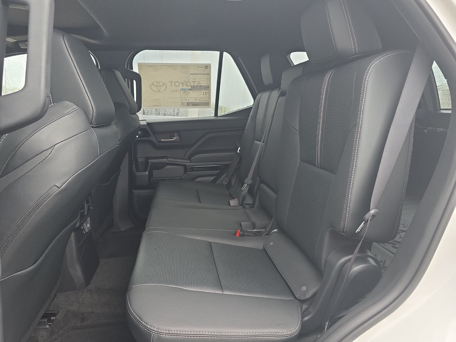New 2026 Toyota 4Runner Limited AWD/4WD image 10