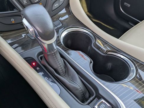 Used 2019 Buick Envision Premium image 22