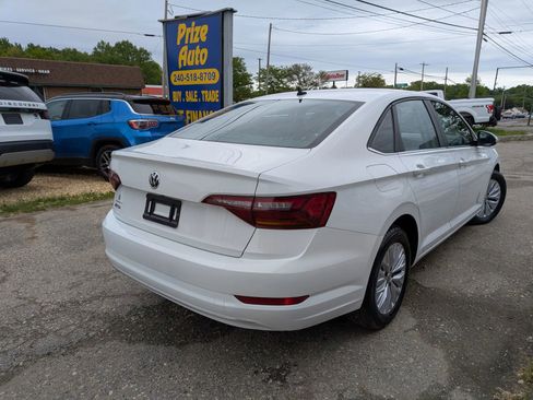 Used 2019 Volkswagen Jetta S w/ Driver Assistance Package FWD image 6