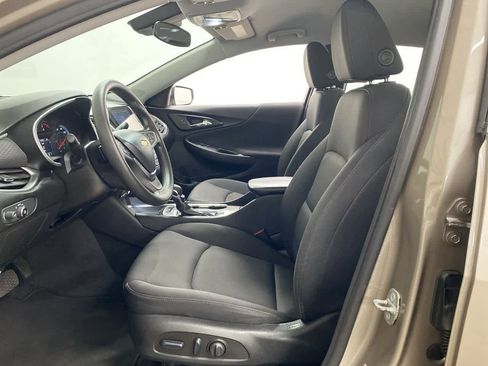 Used 2023 Chevrolet Malibu LT image 13