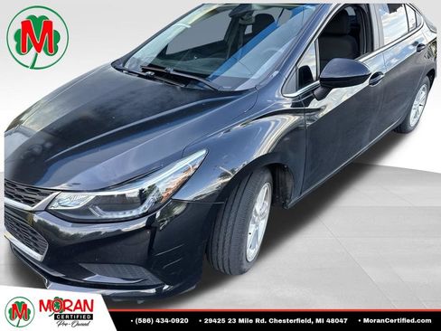 Used 2016 Chevrolet Cruze LT w/ Sun And Sound Package FWD image 1