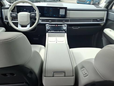 Certified 2025 Hyundai Santa Fe Calligraphy FWD image 12