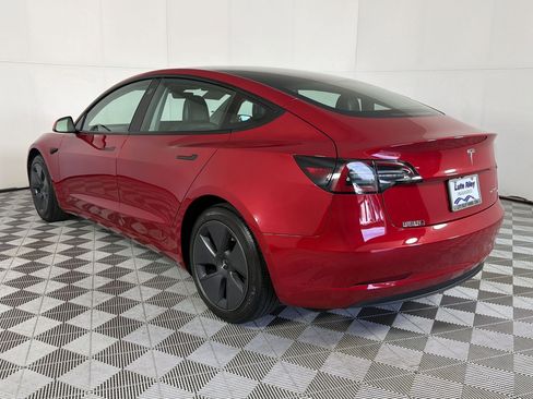 Used 2022 Tesla Model 3 Long Range AWD/4WD image 3