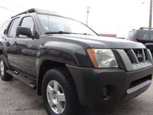 Used 2007 Nissan Xterra S w/ Utility Pkg image 2