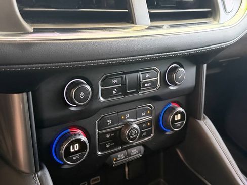 Used 2023 Chevrolet Tahoe LS RWD image 21