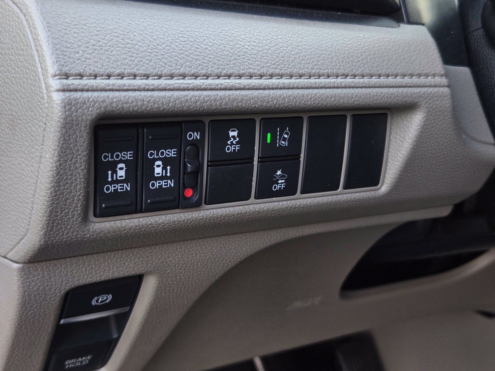 Used 2020 Honda Odyssey EX image 17