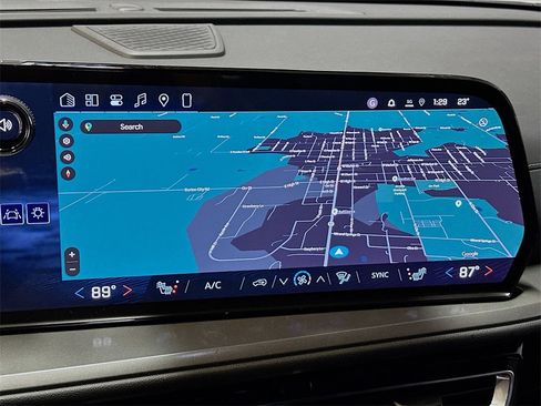 New 2026 Chevrolet Traverse LT w/ Enhanced Driving Package image 14