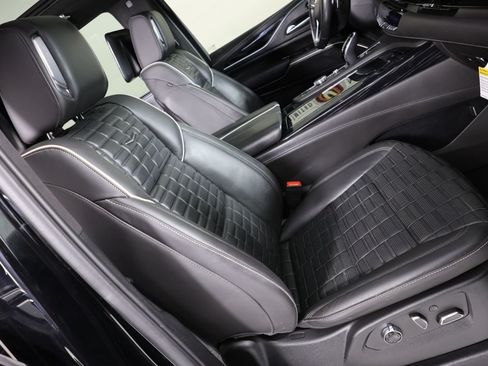 Used 2024 Cadillac Escalade V w/ LPO, ONYX Package AWD/4WD image 42