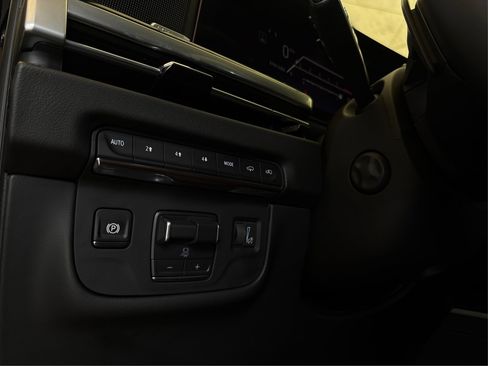 Used 2026 Cadillac Escalade Sport w/ LPO, ONYX Package image 20