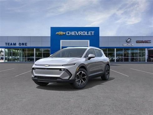 New 2026 Chevrolet Equinox EV LT image 8