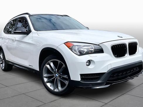 Used 2015 BMW X1 xDrive28i image 3