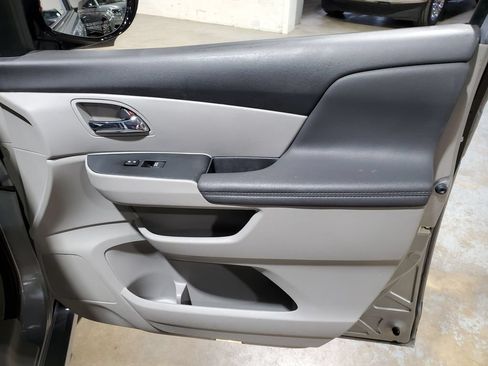 Used 2016 Honda Odyssey Touring image 16