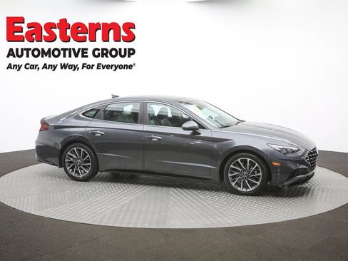 Used 2023 Hyundai Sonata Limited w/ Preferred Accessory Package FWD image 46