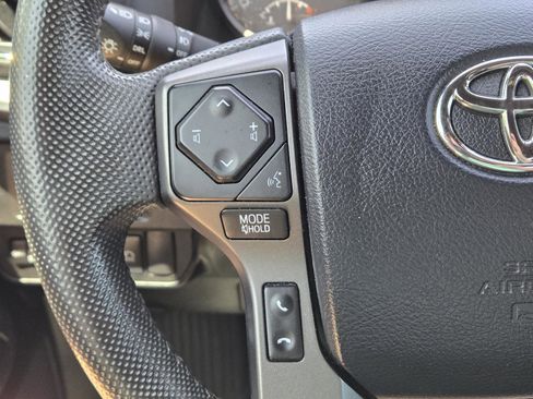 Used 2019 Toyota Tacoma TRD Off-Road w/ Technology Package image 22